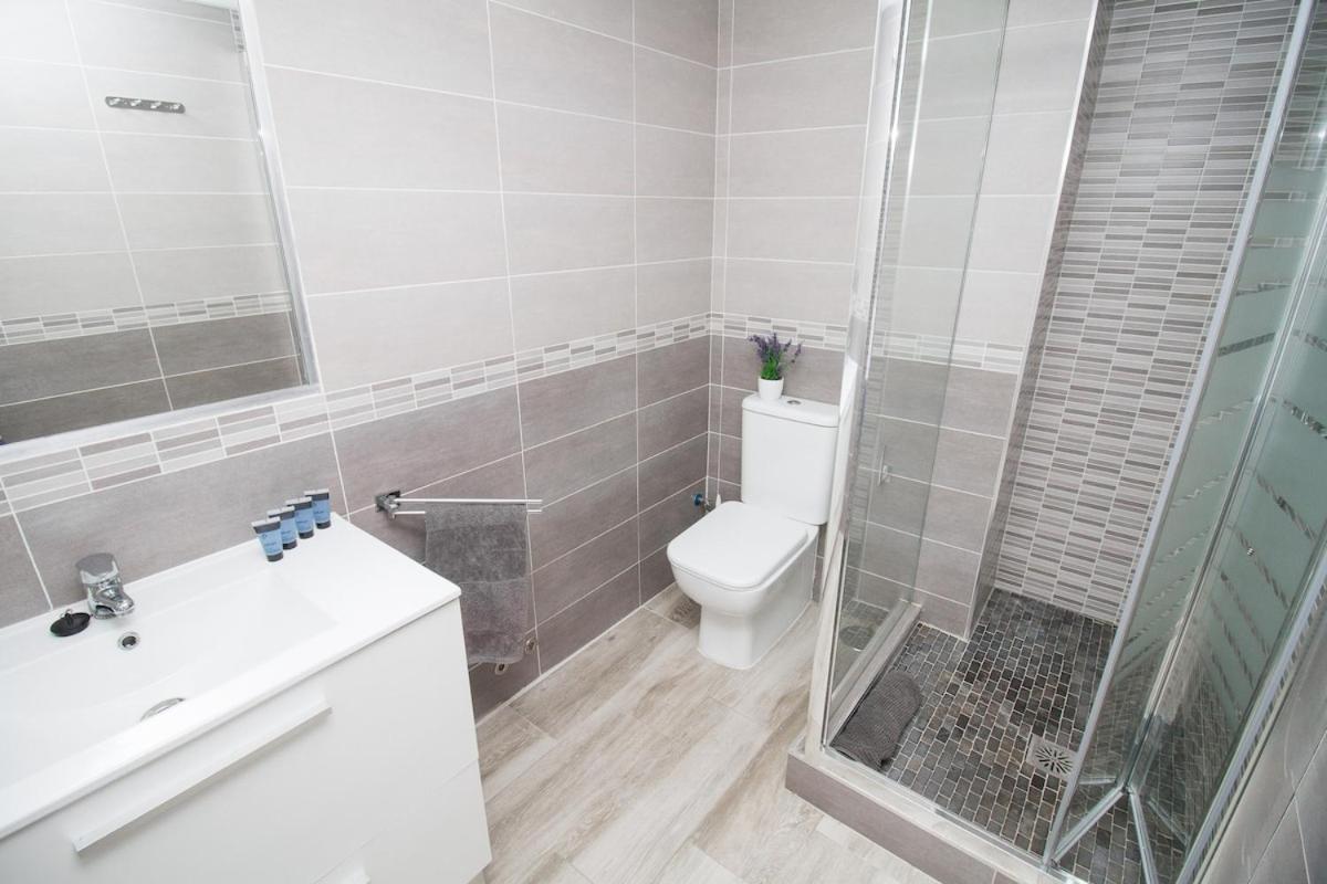 Appartement C70 - Classy 4 Bedrooms Málaga
